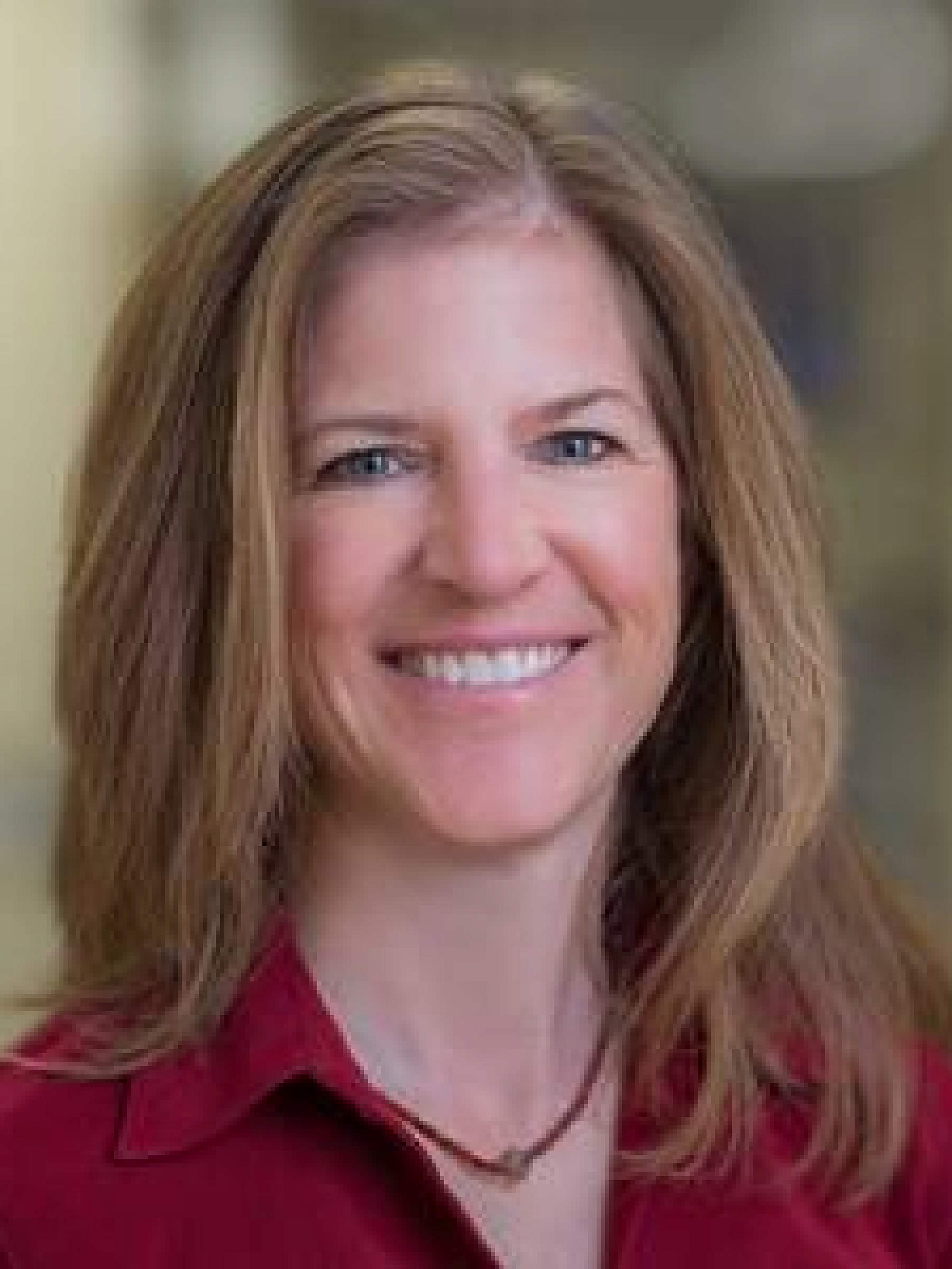Photo of Julie Gustin